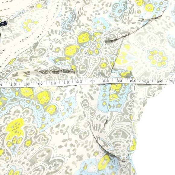 GAP Wide Crochet Neckline Butterfly Short Sleeve Paisley Top - Picture 5 of 7